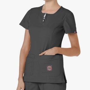 KOI Lite Women's 317 Serenity Top